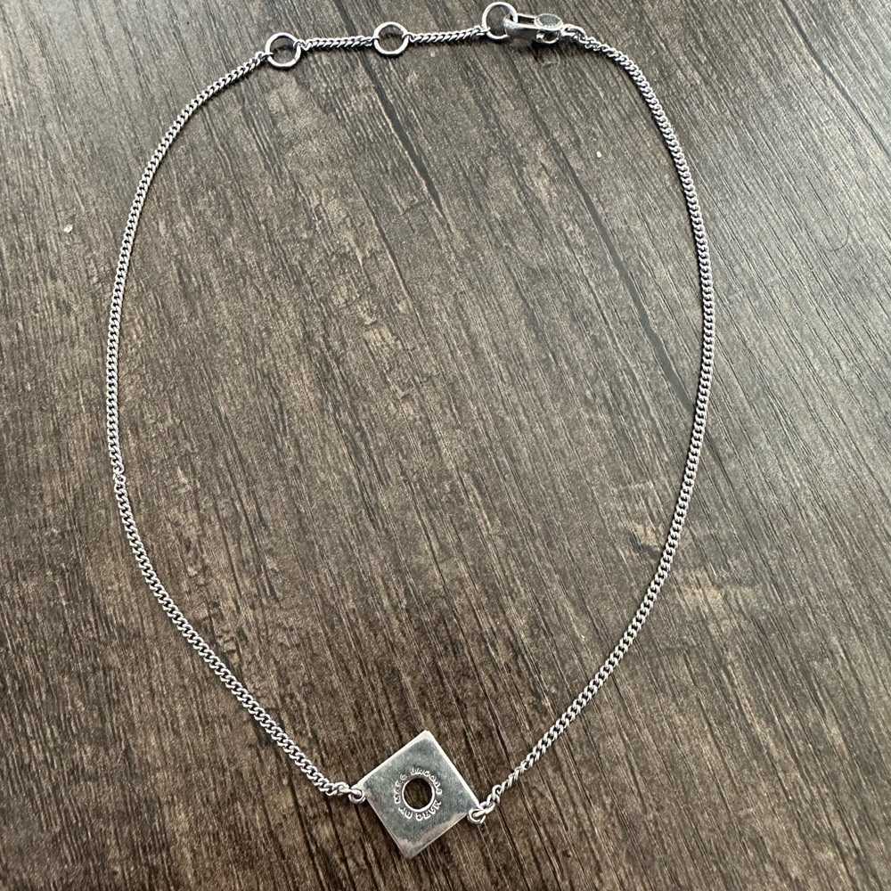 Marc Jacobs choker necklace